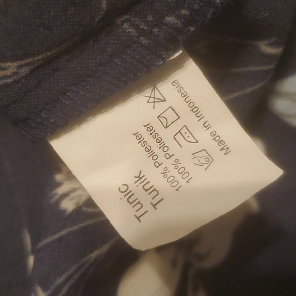 Dress - Tunic - Picture 13 of 17